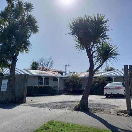 Raglan West Accommodation Units Eksteriør bilde